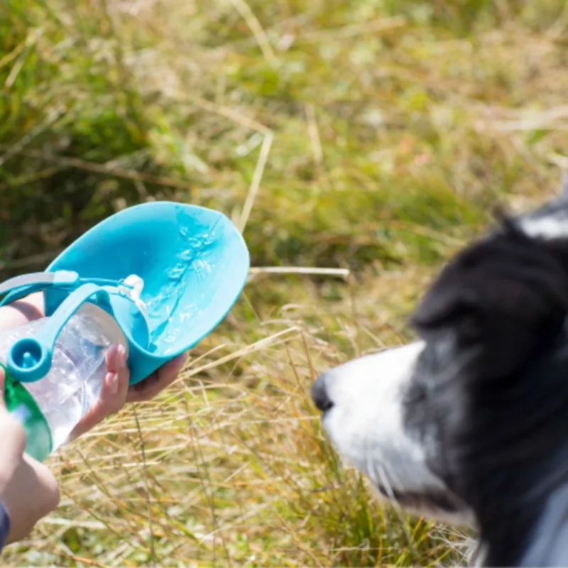 580ml (20oz) Portable Dog Water Bottle - Travel-Friendly Silicone Water Dispenser & Dog Bowl for Small, Medium, and Large Dogs