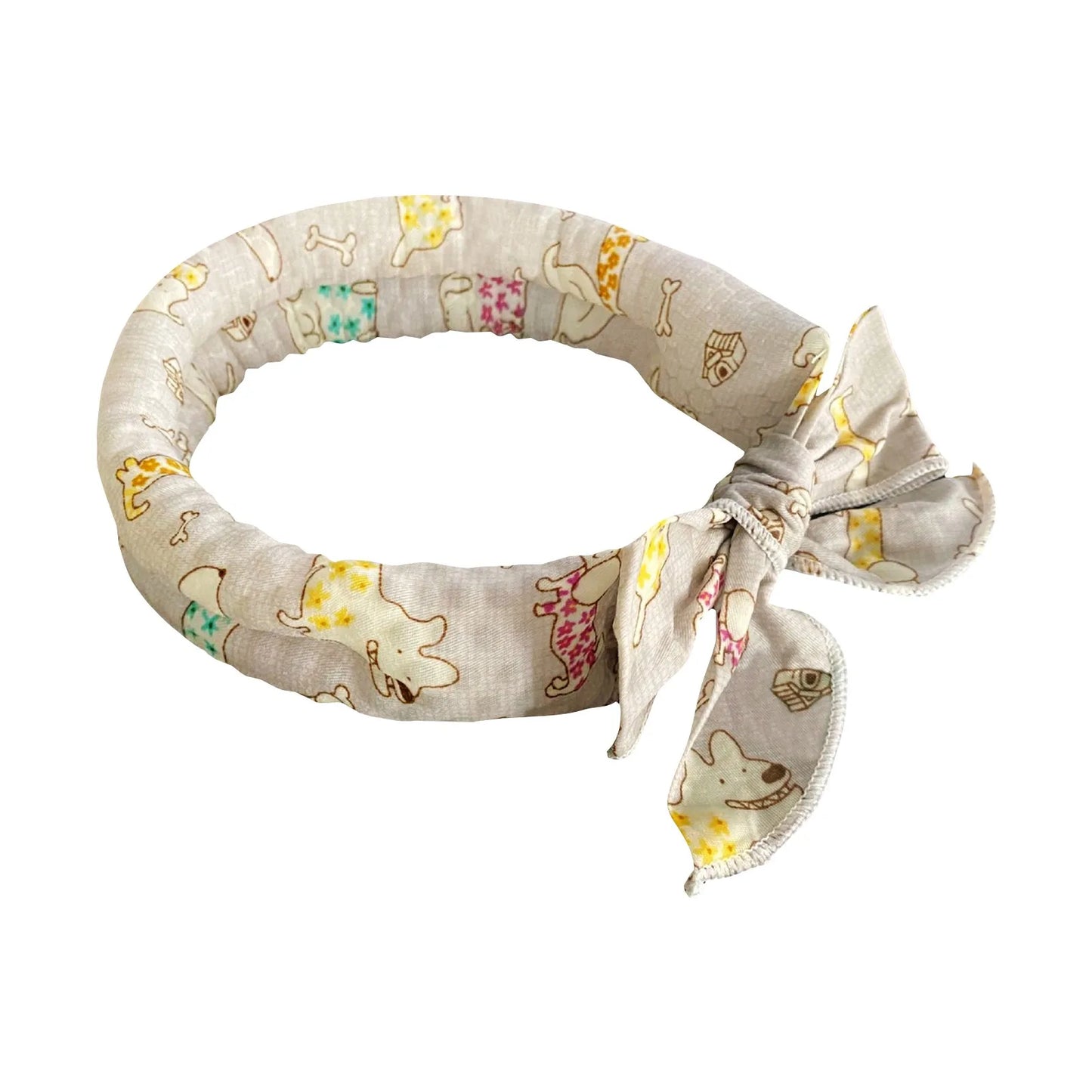 Pet Cooling Scarf – Adjustable Ice Crystal Bandana for Dogs & Cats, Breathable and Refreshing