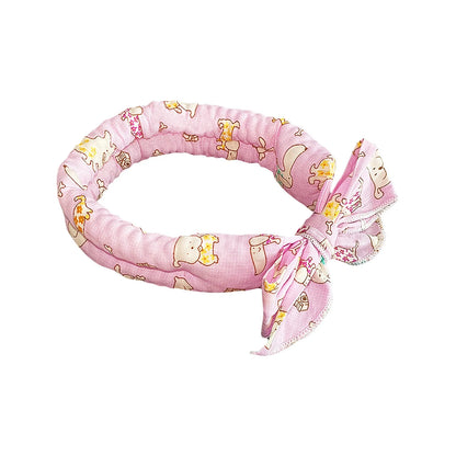 Pet Cooling Scarf – Adjustable Ice Crystal Bandana for Dogs & Cats, Breathable and Refreshing